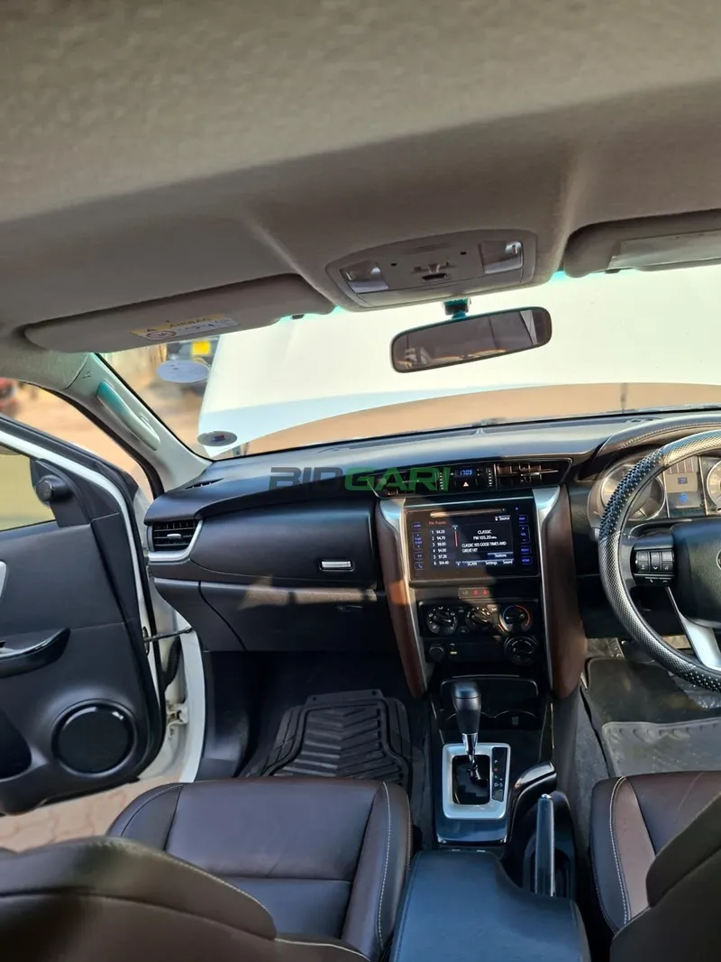 2019 Toyota Fortuner 2.4L Diesel SUV, photo 7