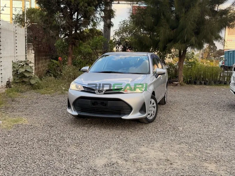 2019 Toyota Corolla Axio Non hybrid Engine 1.5L Petrol Sedan, photo 2