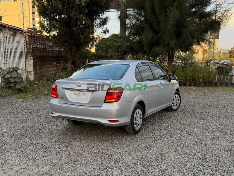 2019 Toyota Corolla Axio Non hybrid Engine 1.5L Petrol Sedan, photo 7