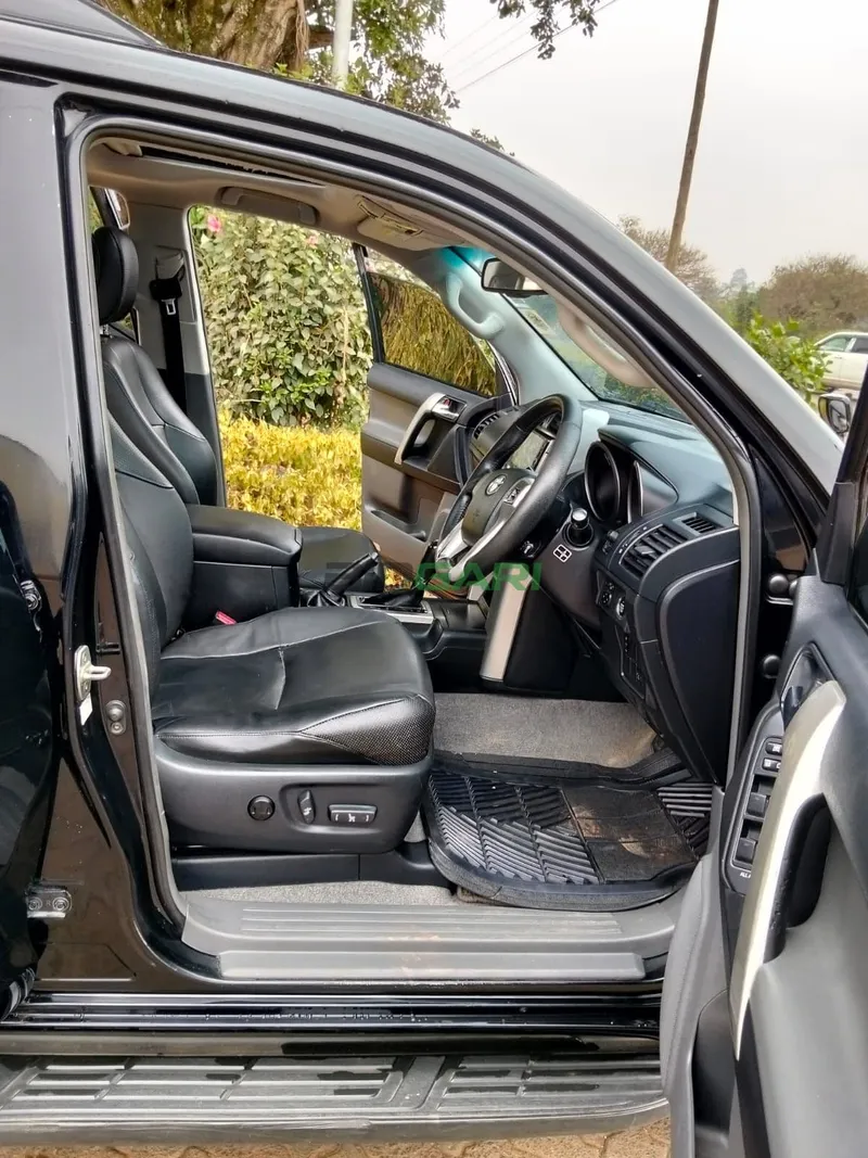 2013 Toyota Land Cruiser Prado 2.7L Petrol SUV, photo 7