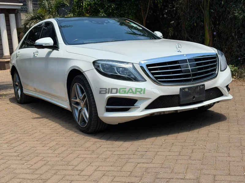 2016 Mercedes-Benz S550 4.7L Petrol Sedan, photo 5