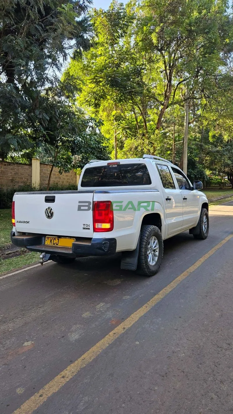 2014 Volkswagen Amarok 2L Diesel Pickup, photo 4
