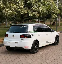 2012 Volkswagen Golf Petrol Hatchback, photo 2