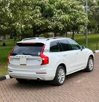 2018 Volvo XC90 T5 2L Petrol SUV, photo 2