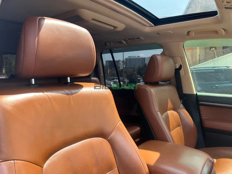2014 Toyota Land Cruiser V8 ZX 4.6L Petrol SUV, photo 5