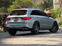 2017 Mercedes-Benz GLC220d 4MATIC 2.2L Diesel SUV, photo 3