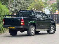 2012 Toyota Hilux Double Cab 3L Diesel Pickup, photo 3