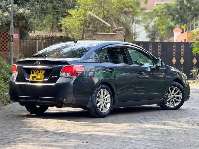 2012 Subaru Impreza 2L Petrol Sedan, photo 4