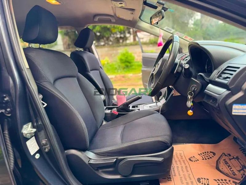 2012 Subaru Impreza 2L Petrol Sedan, photo 5