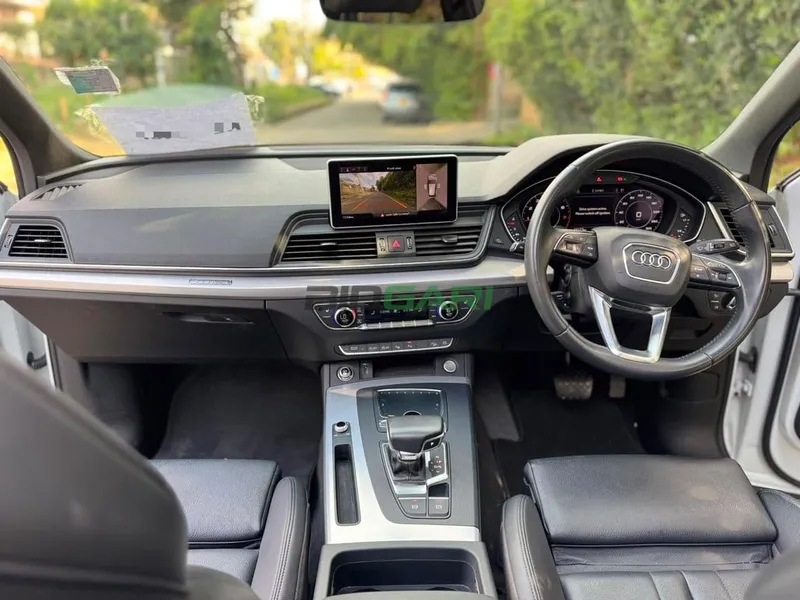 2019 Audi Q5 Quattro TFSI 2L Petrol SUV, photo 9