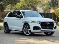 2019 Audi Q5 Quattro TFSI 2L Petrol SUV, main photo