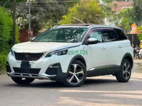 2019 Peugeot 5008 GT 2L Diesel SUV, main photo