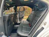 2014 Mercedes-Benz E300 3.5L Petrol Sedan, photo 5