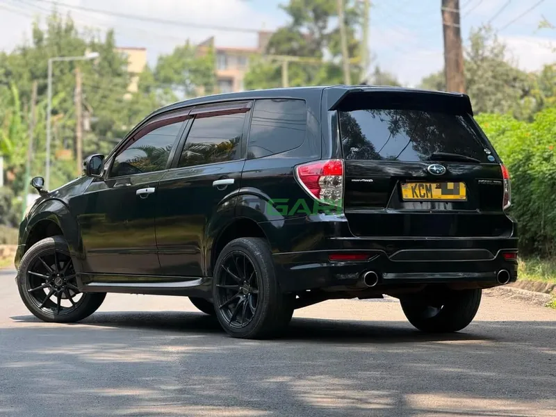 2011 Subaru Forester 2L Petrol Crossover, photo 4
