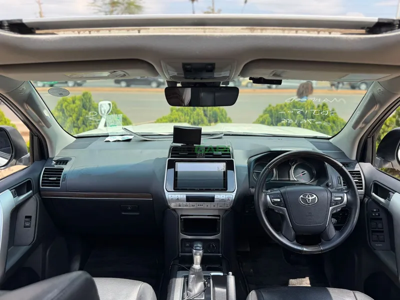 2022 Toyota Land Cruiser Prado 2.8L Diesel SUV, photo 6