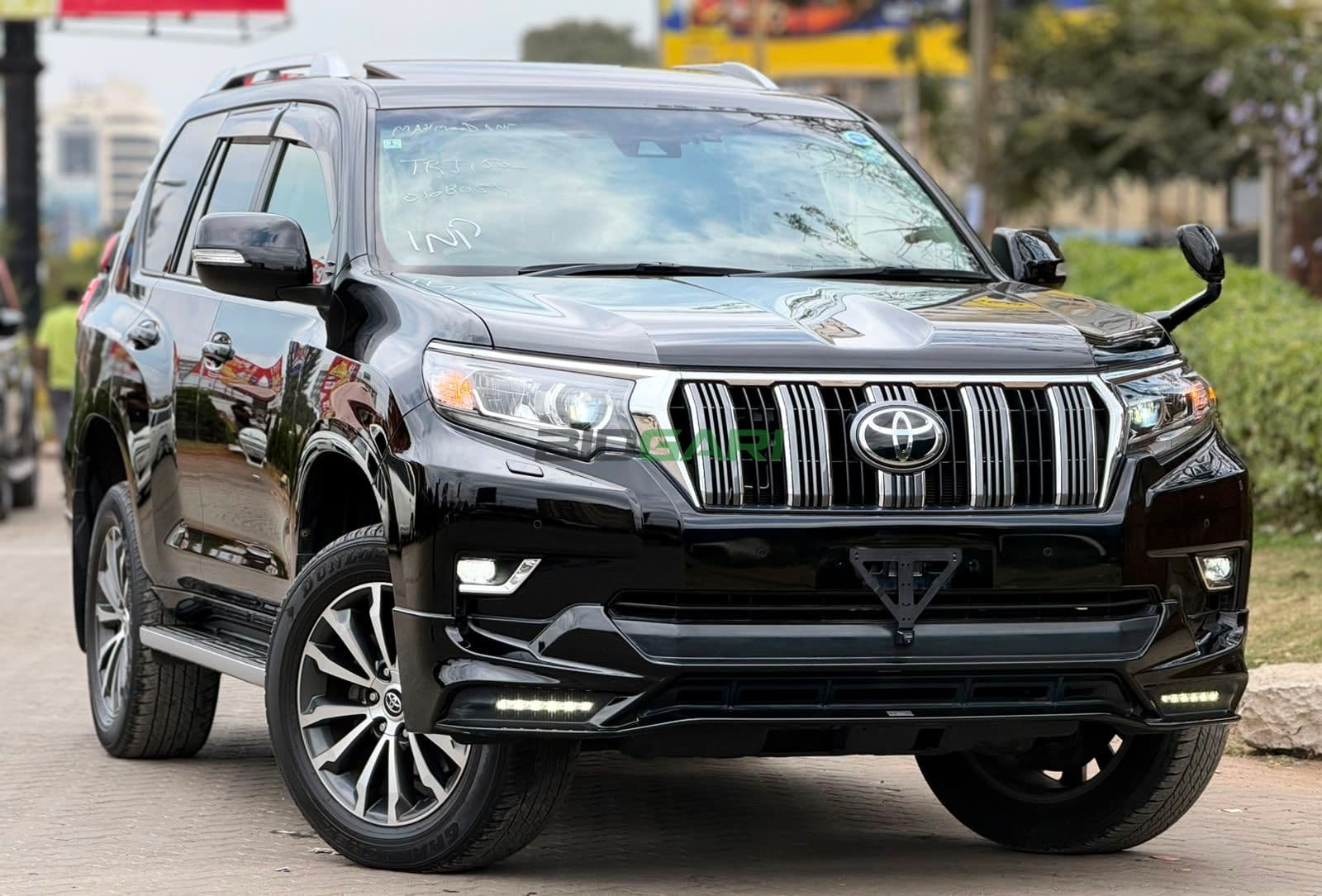 2020 Toyota Land Cruiser