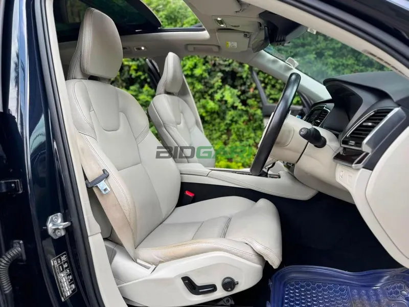 2019 Volvo XC90 2L Petrol SUV, photo 4