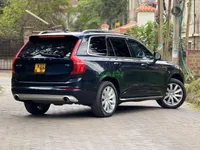 2019 Volvo XC90 2L Petrol SUV, photo 2
