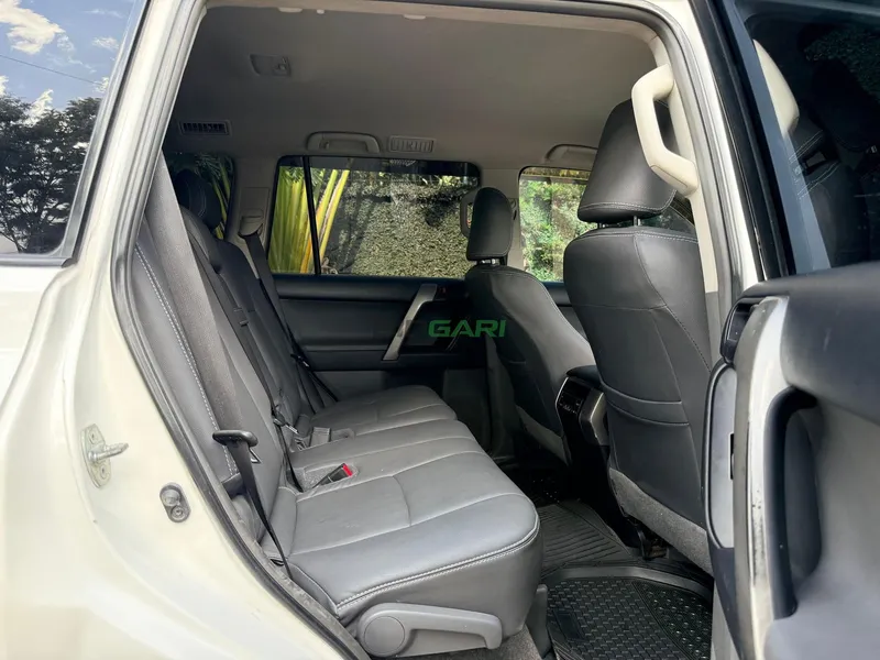 2012 Toyota Land Cruiser Prado GXL 3L Diesel SUV, photo 10