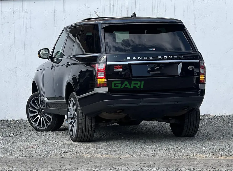 2017 Range Rover Vogue Autobiography 5L Petrol SUV, photo 4