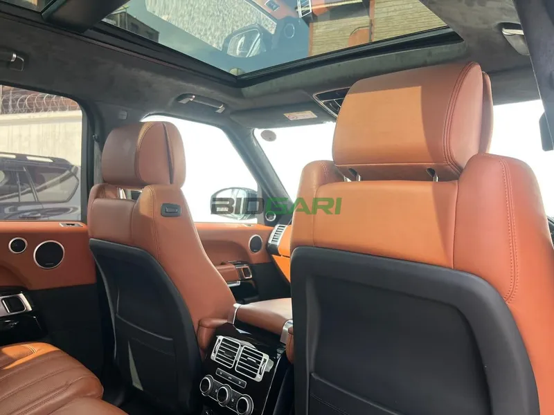 2017 Range Rover Vogue Autobiography 5L Petrol SUV, photo 7