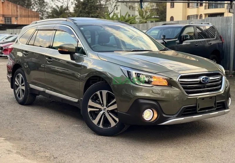 2020 Subaru Outback 2.5L Petrol, photo 2