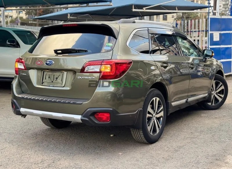 2020 Subaru Outback 2.5L Petrol, photo 4