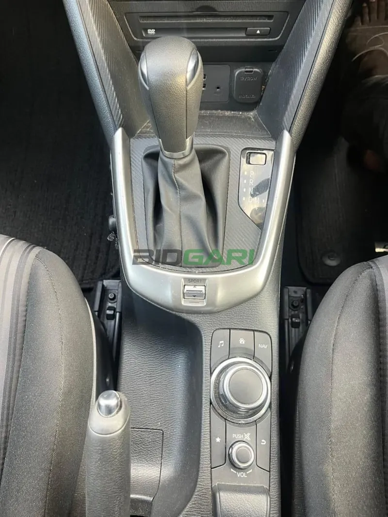 2018 Mazda Demio 1.5L Petrol Hatchback, photo 9