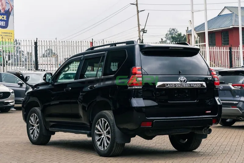 2020 Toyota Land Cruiser Prado TX-L 2.8L Diesel SUV, photo 3