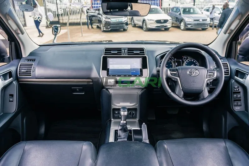 2020 Toyota Land Cruiser Prado TX-L 2.8L Diesel SUV, photo 5