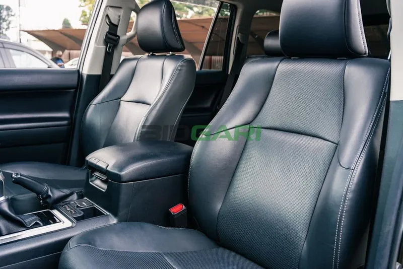 2020 Toyota Land Cruiser Prado TX-L 2.8L Diesel SUV, photo 7