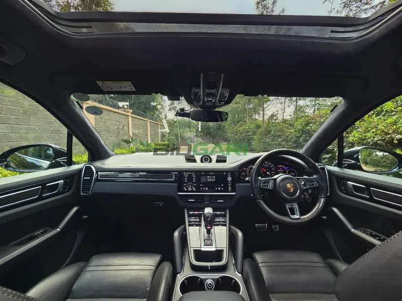 2020 Porsche Cayenne Turbo 4L Petrol SUV, photo 11