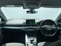 2017 Audi A4 TFSI 2L Petrol Sedan, photo 6