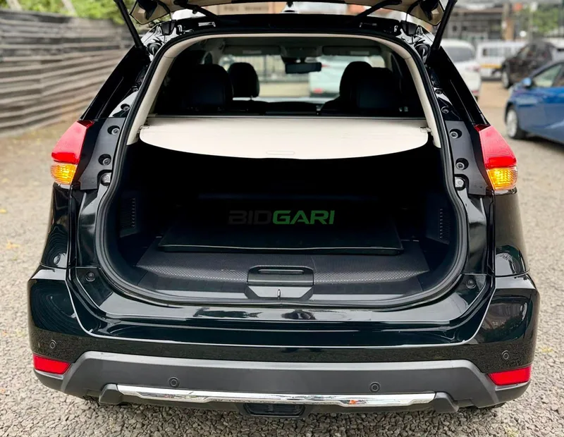 2019 Nissan X-Trail 2L Petrol SUV, photo 5