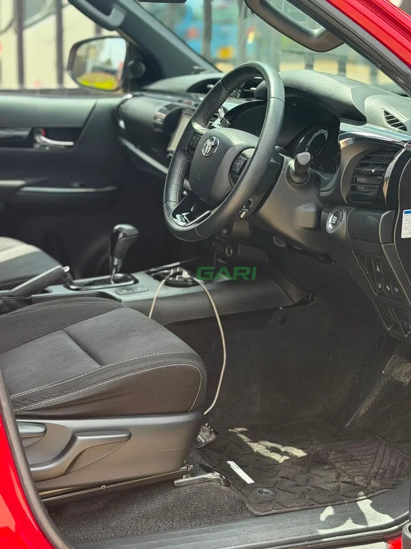 2019 Toyota Hilux TRD 2.4L Diesel Pickup, photo 9