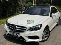 2015 Mercedes-Benz E250 2L Petrol Sedan, photo 2