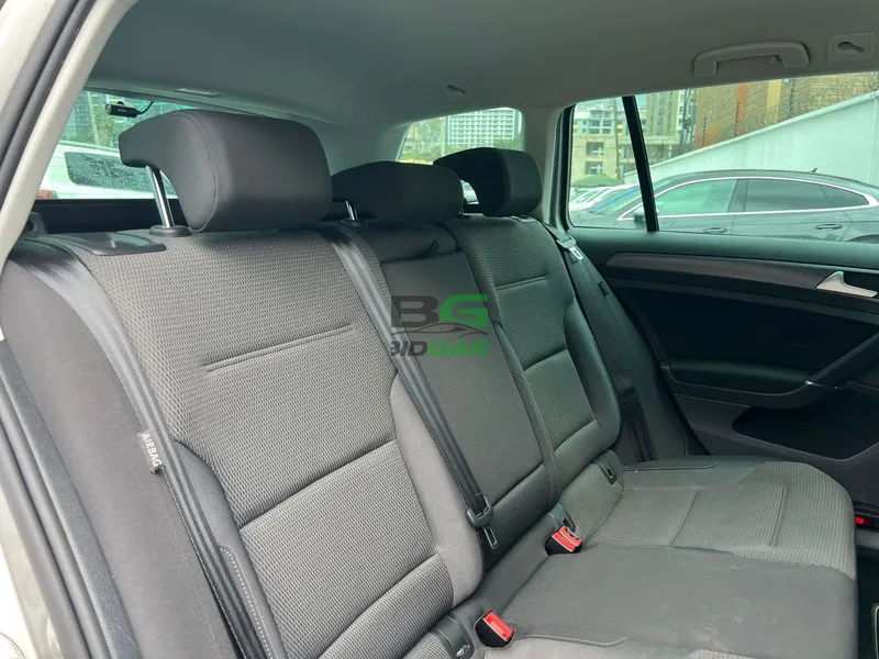 2019 Volkswagen Golf Variant 1.2L Petrol, photo 6