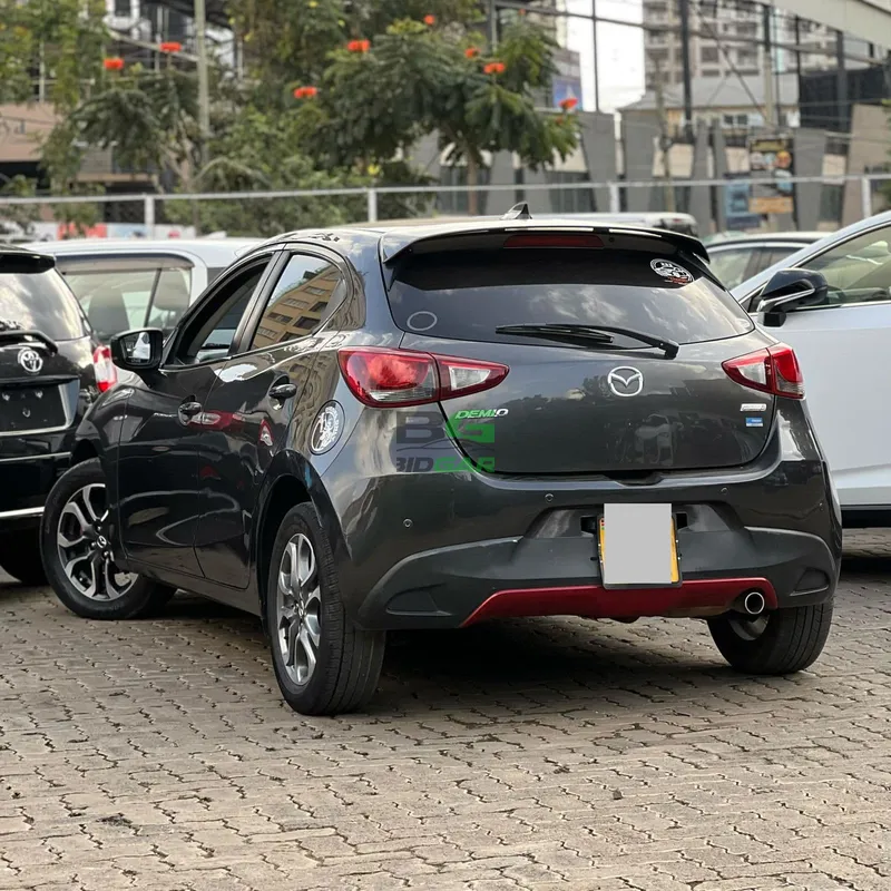 2018 Mazda Demio 1.5L Diesel Hatchback, photo 4