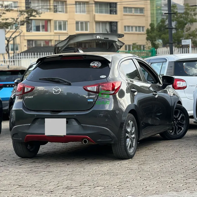 2018 Mazda Demio 1.5L Diesel Hatchback, photo 5