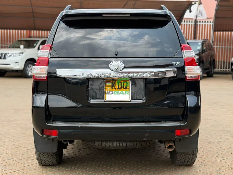 2017 Toyota Land Cruiser J150 2.8L Diesel SUV, photo 4