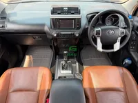 2017 Toyota Land Cruiser J150 2.8L Diesel SUV, photo 7