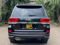 2011 Toyota Land Cruiser ZX 4.6L Petrol SUV, photo 5