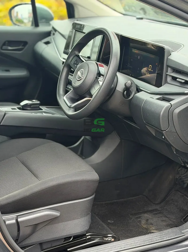 2022 Nissan Note E Power Hybrid Hatchback, photo 5
