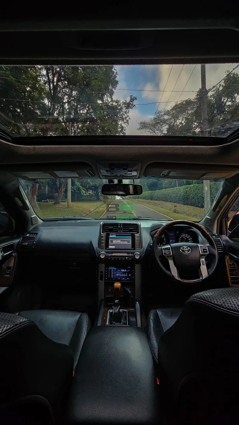 2012 Toyota Land Cruiser J150 Kakadu 3L Diesel SUV, photo 5