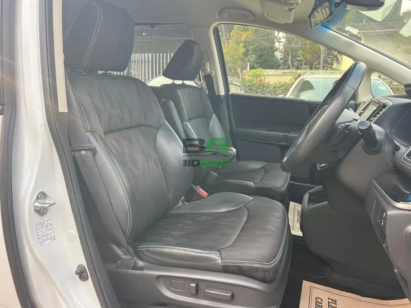 2019 Honda Odyssey Absolute 2.4L Petrol MPV, photo 6