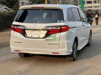 2019 Honda Odyssey Absolute 2.4L Petrol MPV, photo 4