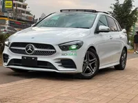 2019 Mercedes-Benz B180 AMG-LINE 1.4L Petrol Hatchback, main photo