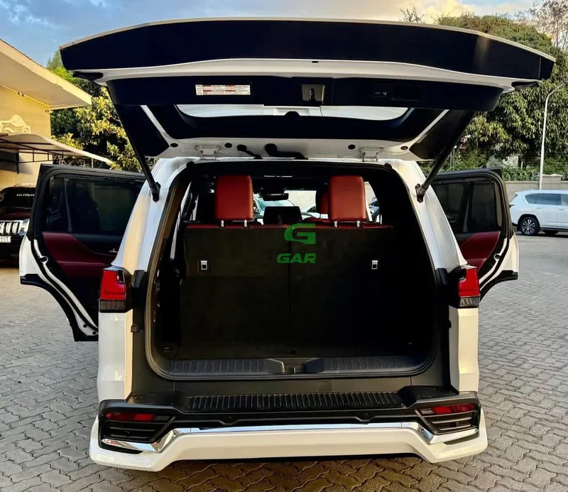 2023 Lexus LX600 3.5L Petrol SUV, photo 15