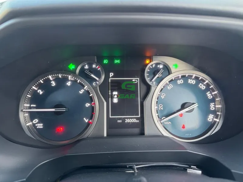 2022 Toyota Land Cruiser Prado Petrol SUV, photo 14