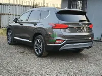2020 Hyundai Santa Fe Highlander 2.2L Diesel SUV, photo 3